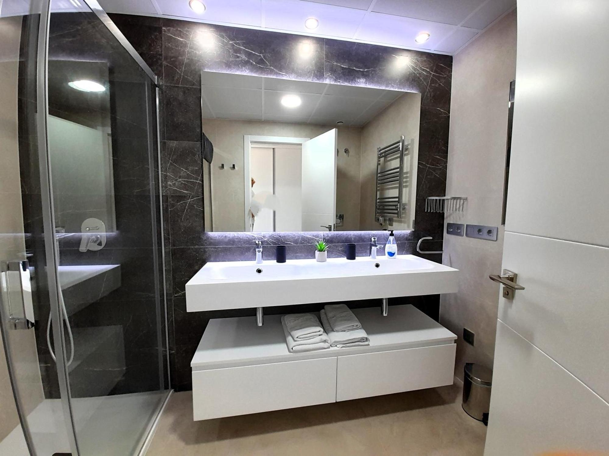Sunset Cliffs Sea View Apartments 14 Floor Benidorm Exteriör bild