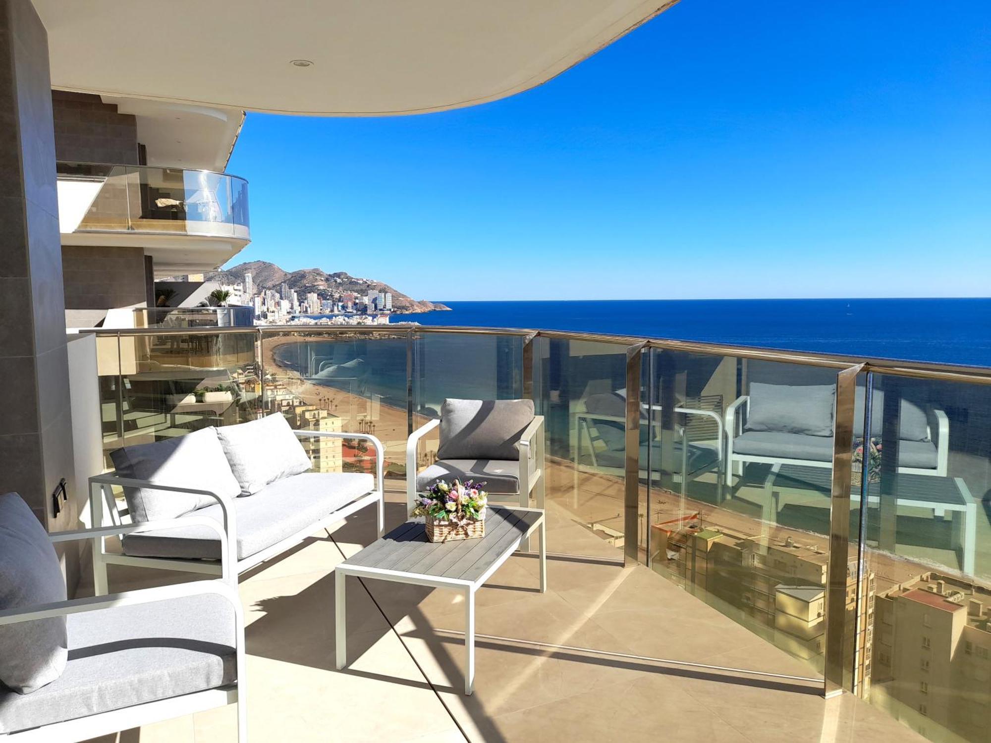Sunset Cliffs Sea View Apartments 14 Floor Benidorm Exteriör bild