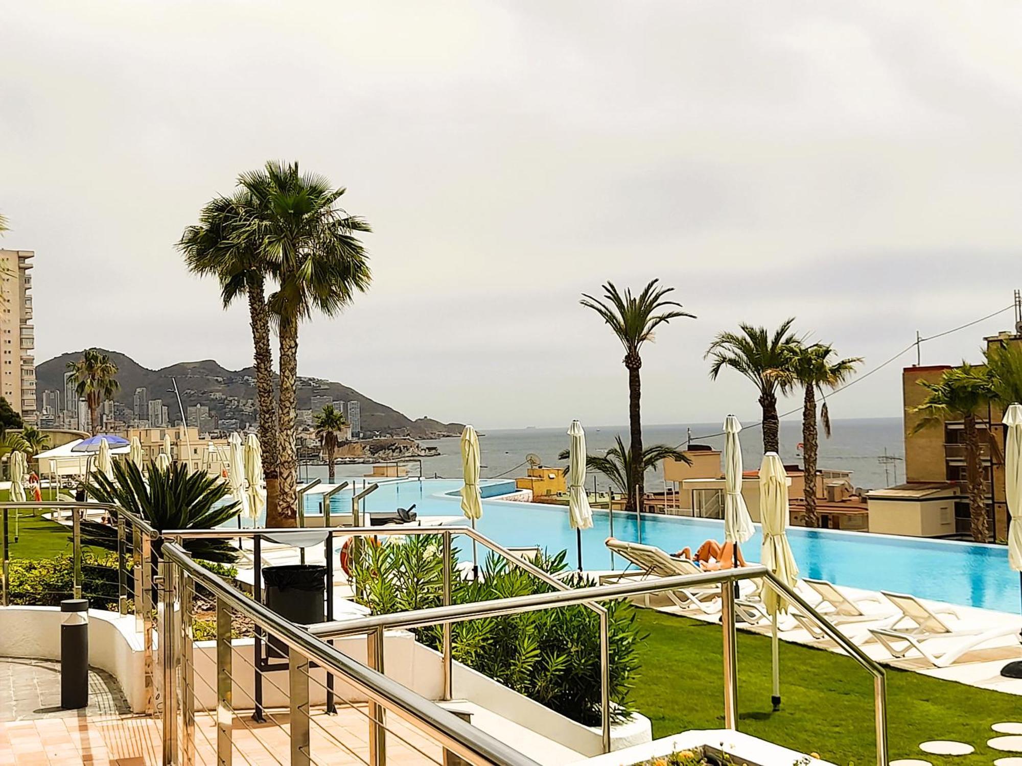 Sunset Cliffs Sea View Apartments 14 Floor Benidorm Exteriör bild
